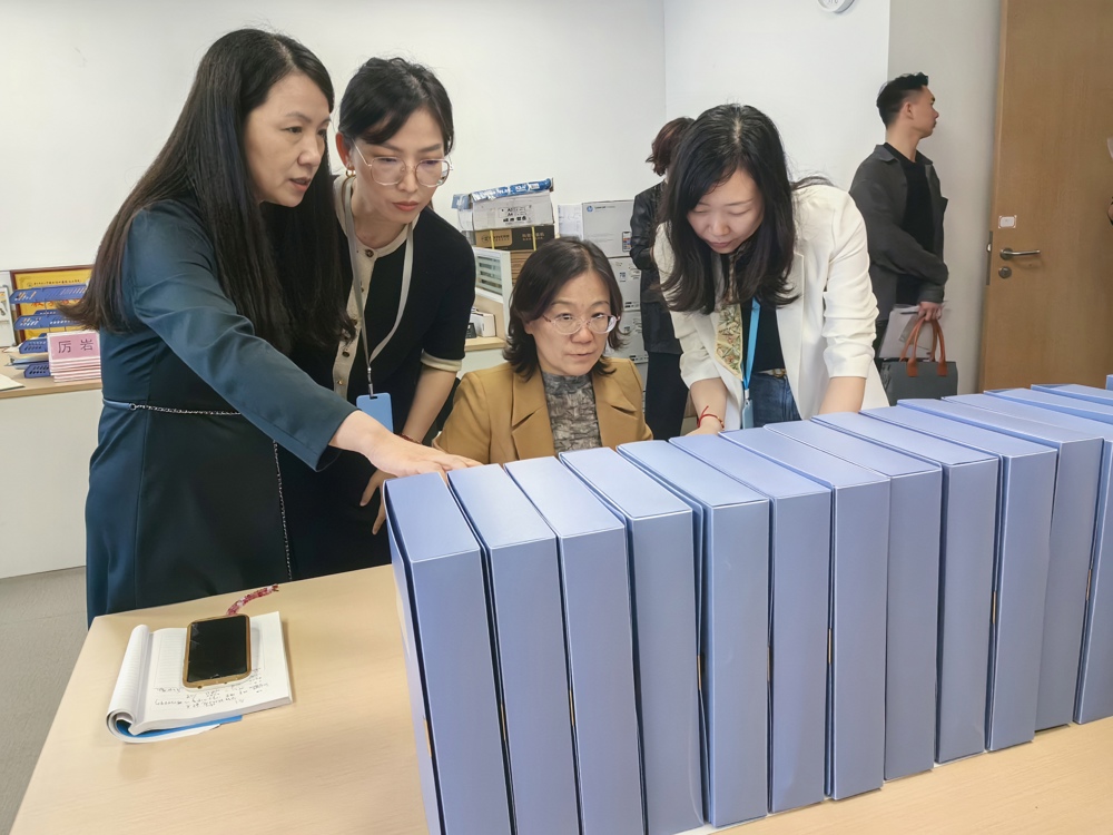 cabc29918fea4b1b8debd3bb47fac8f