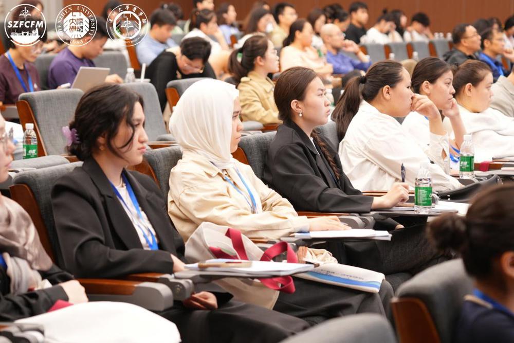 AXR02076-opq3543332651