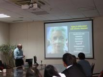 荷兰皇家科学院院士Jan  Hoeijmakers教授访问JVID
并在“深大讲坛”开讲