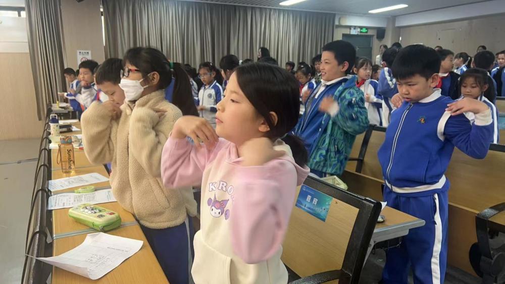 decb6e0757444c6a66bacc40019d3f1