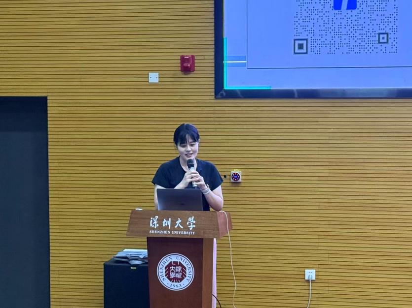 a60adce2b5c2b9bc2c3eb0116155d75c