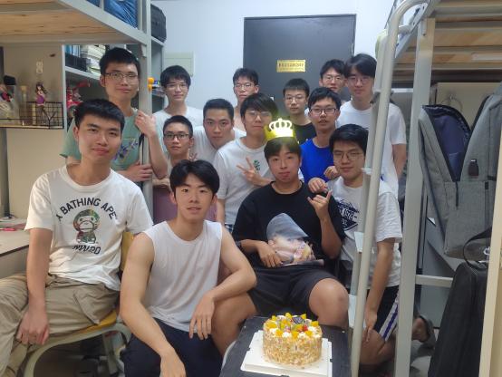 18d1dc4ef573855d49fe2a014c9468b