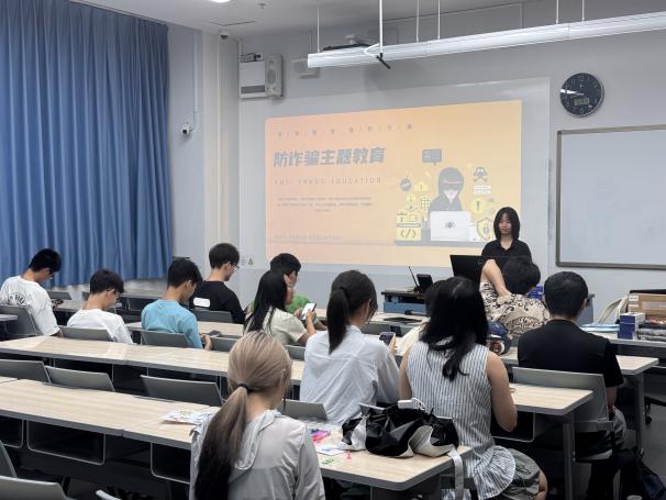 1fbac881ef13f69fb5609cd808cd879