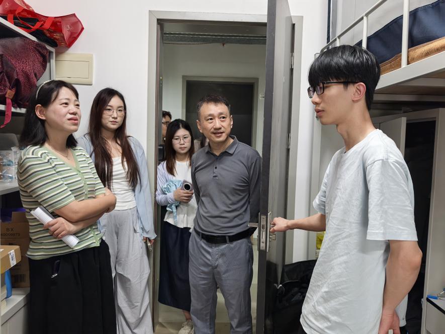 c63e8b5e663a76e6f2103396e9ff354b