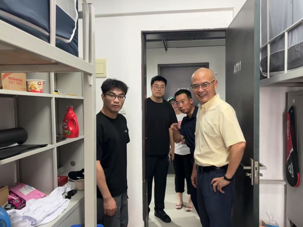 d50bc3a4bffb9e9cc74a9518596deeb6