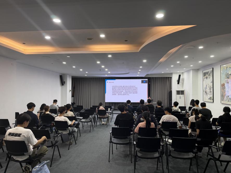 b7ee229948097f9e5af70ac576e89f3